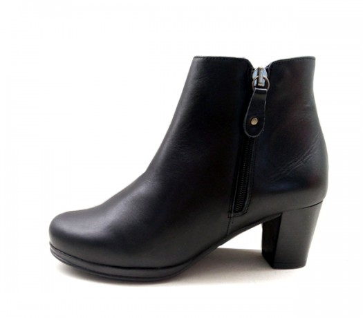 Botas Desire salto alto Preto