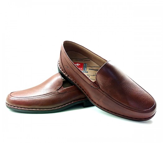 Sapatos Fluchos 8118 Marron